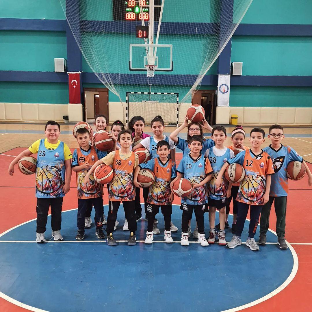 DPÜ Basketbol Takım